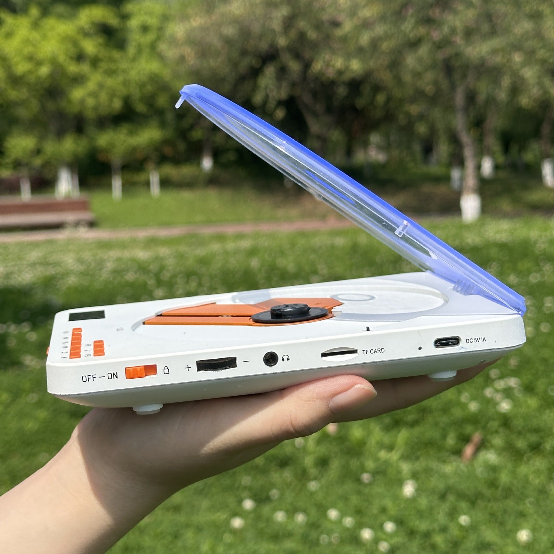 Lecteur CD portable avec Bluetooth et prise en charge des cartes TF