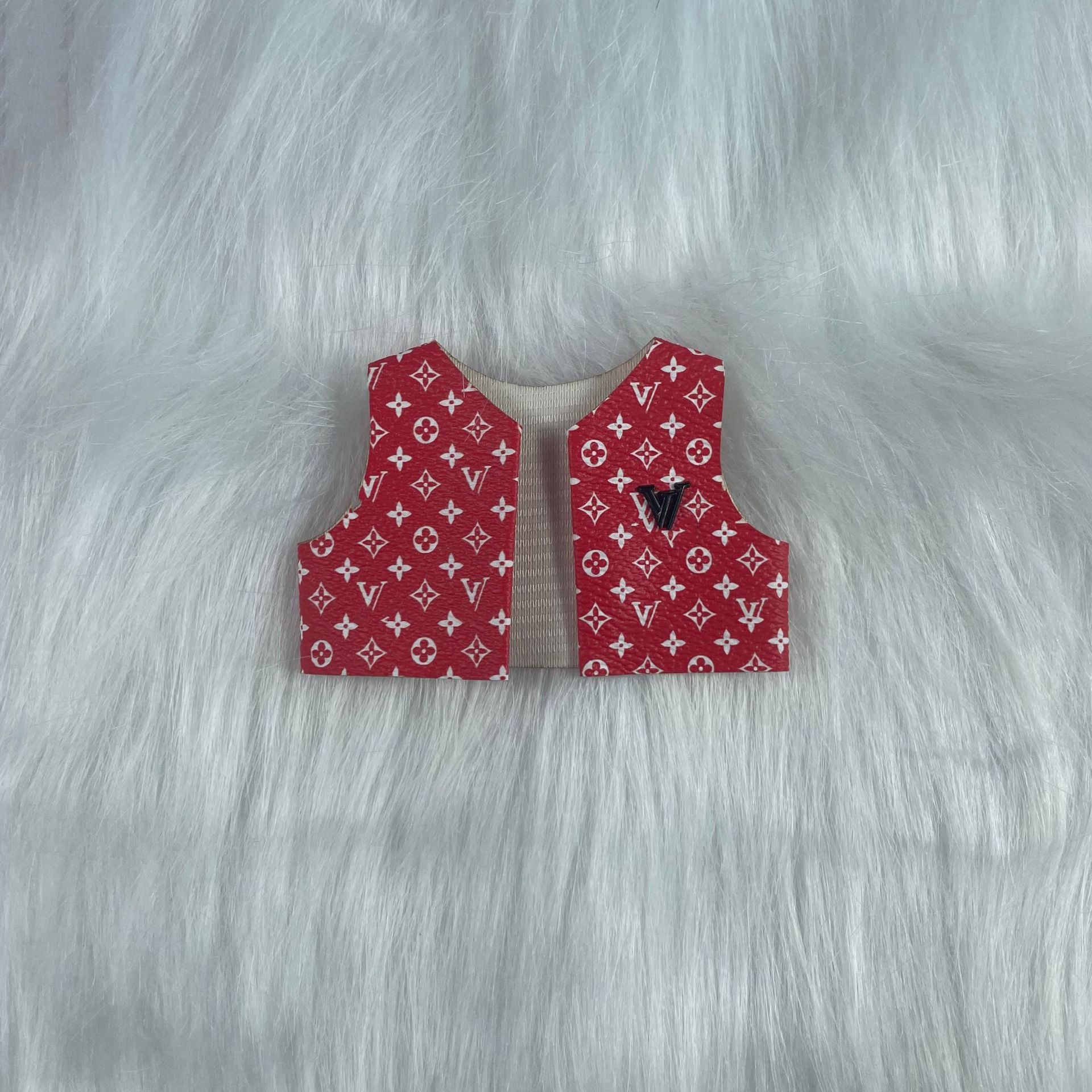 First, Second and Third Generation Dolls Trendy Baby Clothes Shawl Vest
